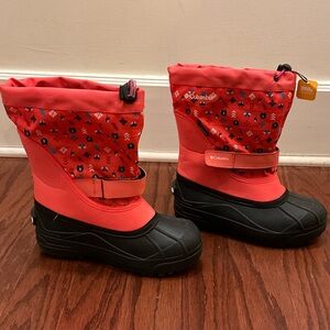 Columbia Kids Coral Pink and Black Winter Snow Boots